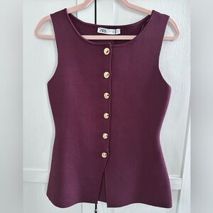 Zara Women's Burgundy Knitted Vest Top with Gold Buttons